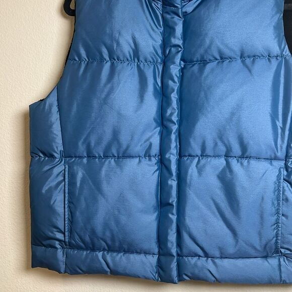 Vintage Y2K Gap Puffer Vest - Picture 2 of 6